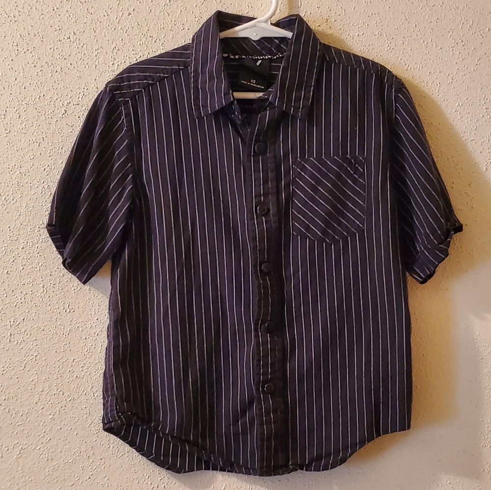Black & White Striped Button Down Short Sleeve Top